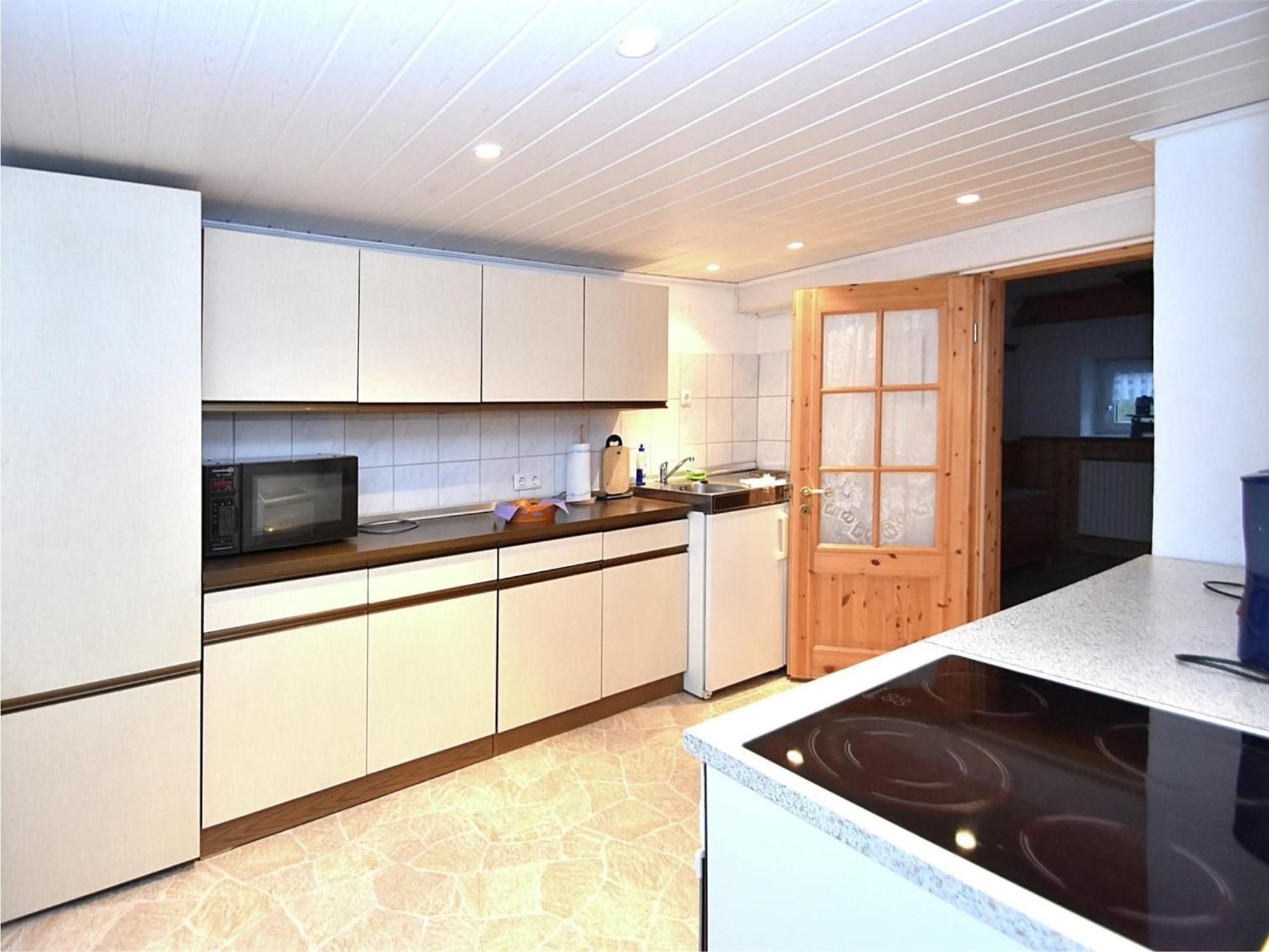 Small Apartment In Hesse With Terrace And Garden Frielendorf Ngoại thất bức ảnh
